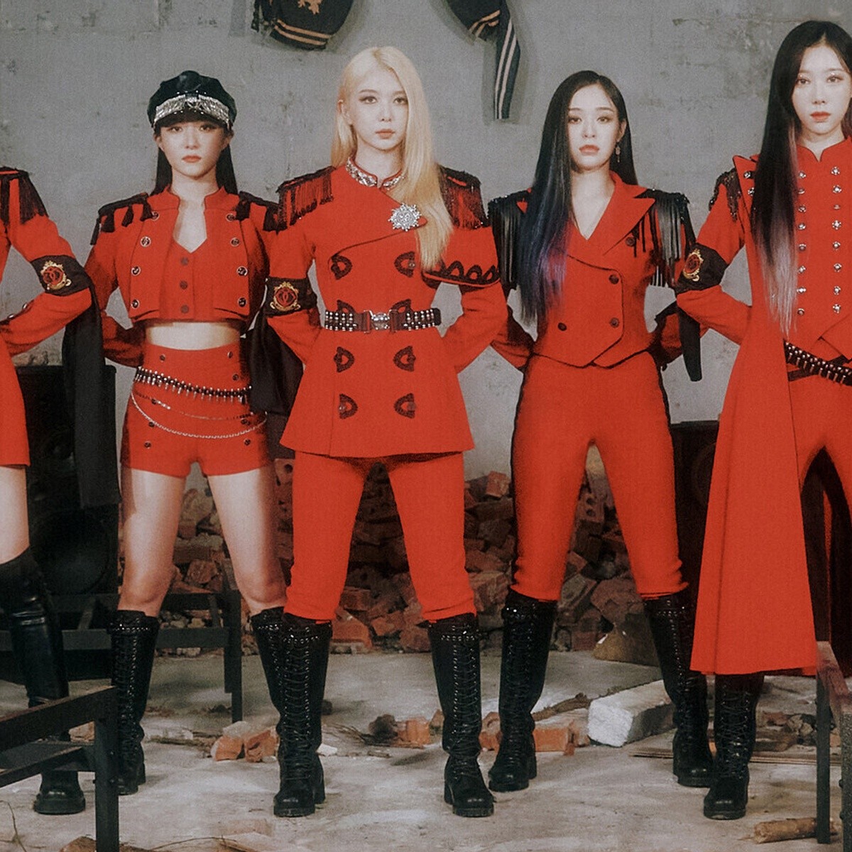Dreamcatcher on pushing themselves for their latest mini-album